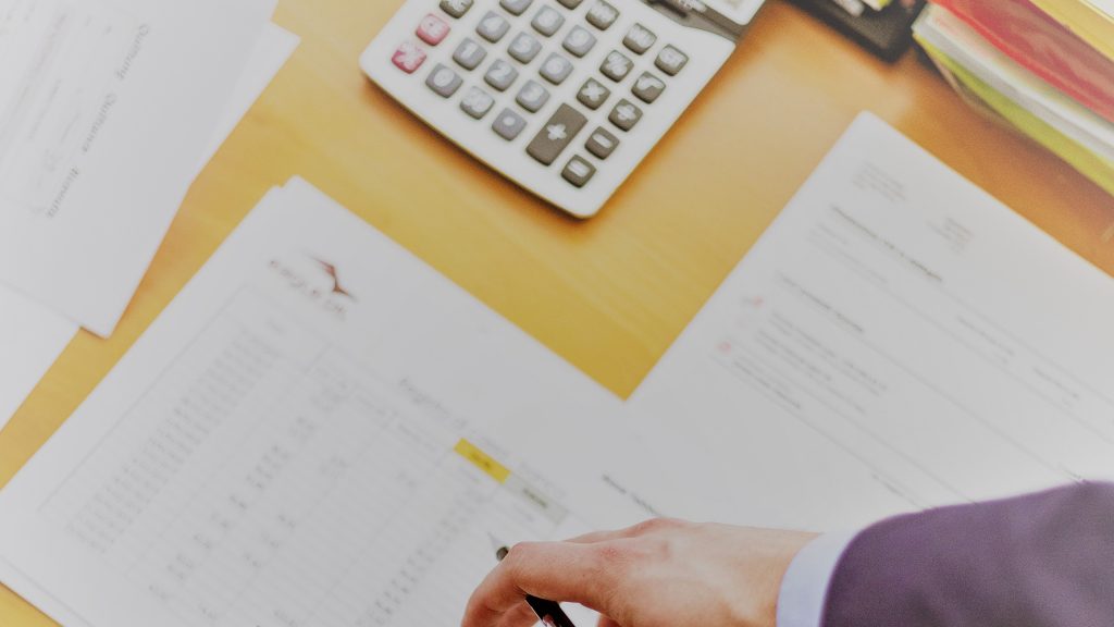 Corso Food Cost Management Online - UET ROMA