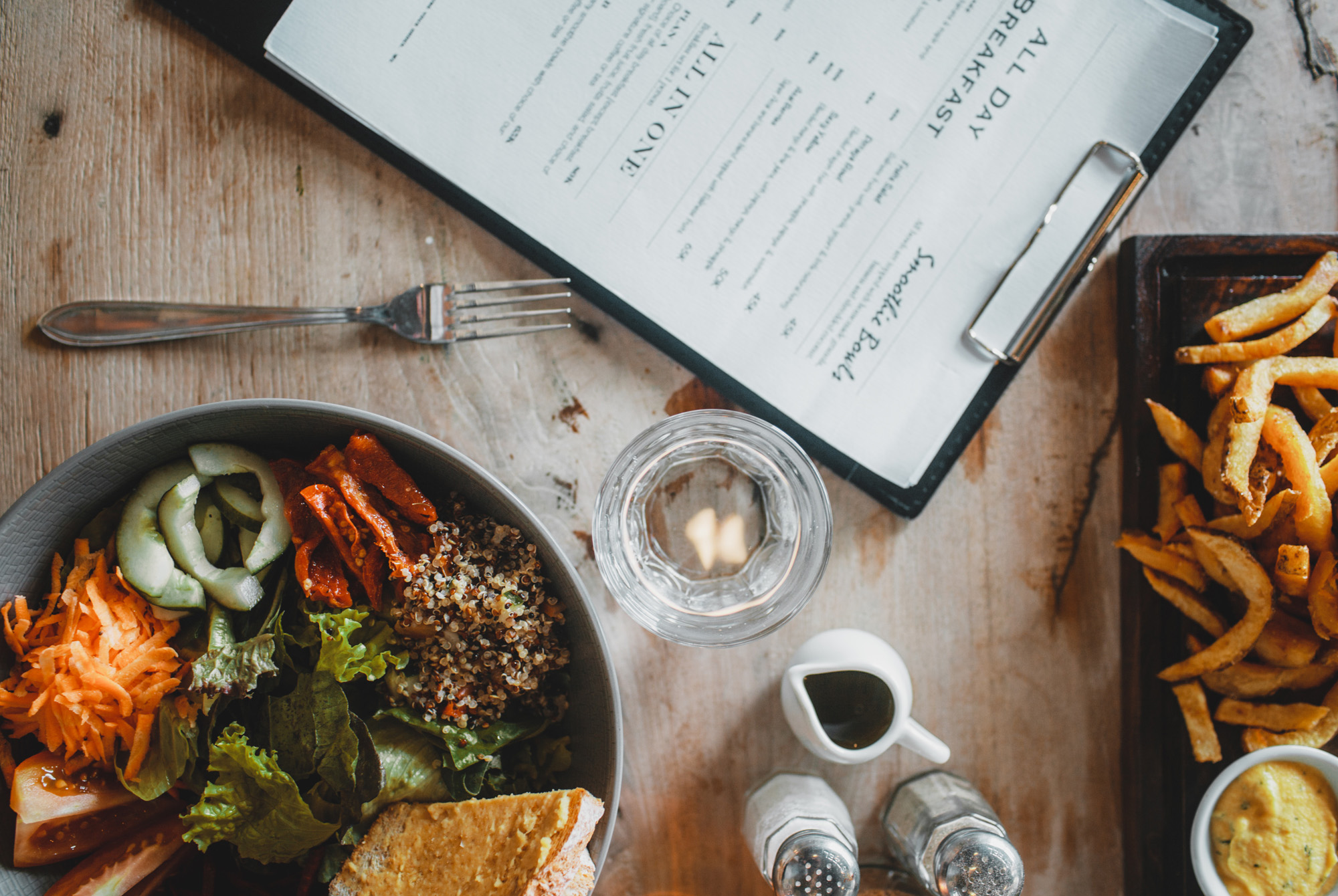 Foto di un menu in un ristorante